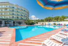 Hotel Bellevue Beach Club