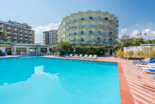 Hotel Bellevue Beach Club