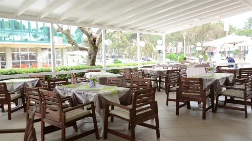 Hotel Mirage