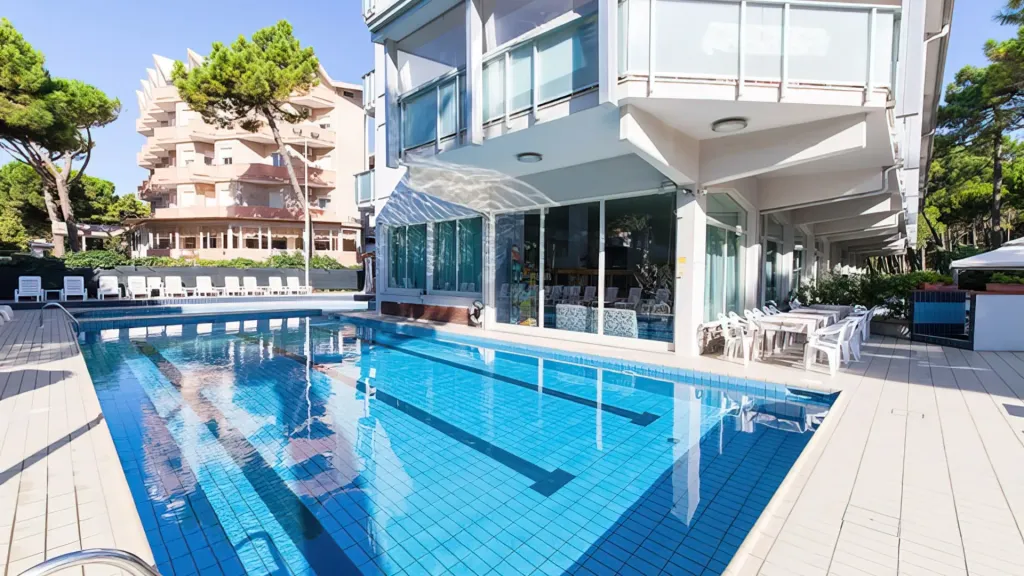 La nostra piscina